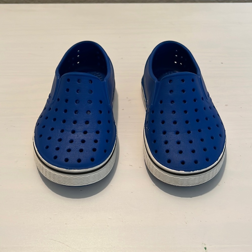 Kids Blue Water Shoes
